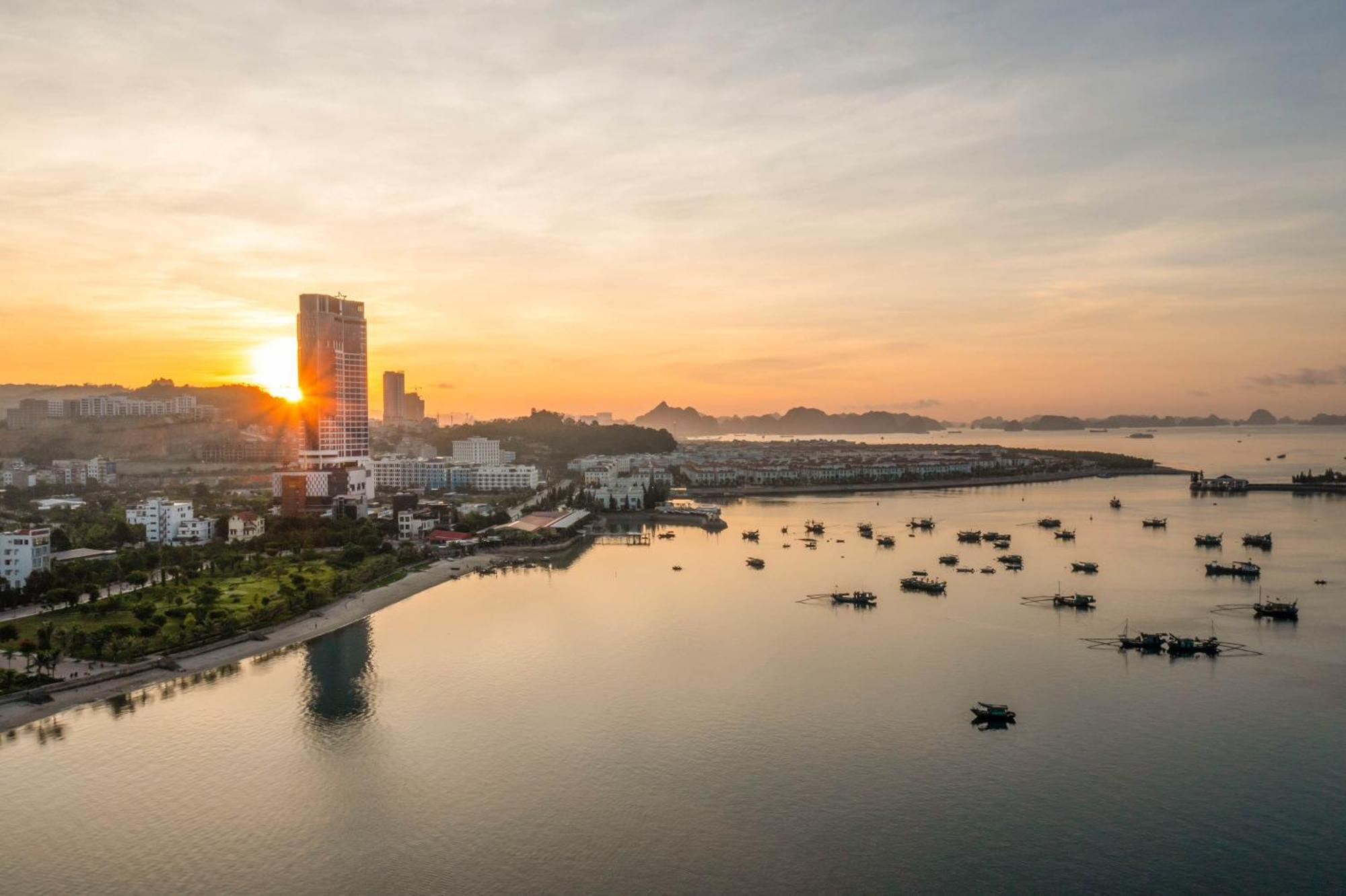 Hotel Radisson Blu Ha Long Bay Exteriér fotografie
